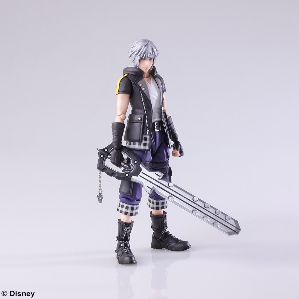 kingdom hearts 3 play arts kai