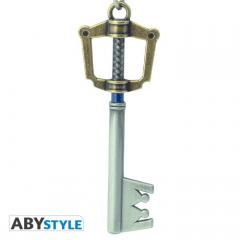 Kingdom Hearts Keyblade Master Keychain - Merchoid